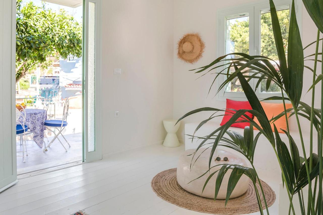 Bohemian Nest - Cheerful 2-Bedroom Villa With Pool Dhavgáta Exterior foto