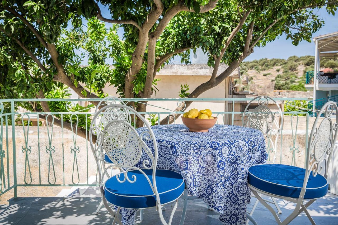 Bohemian Nest - Cheerful 2-Bedroom Villa With Pool Dhavgáta Exterior foto